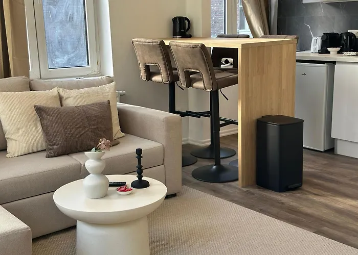 Appartement Lovely 1br & 1lr Apartment, Only 15 Min Walk To Center *